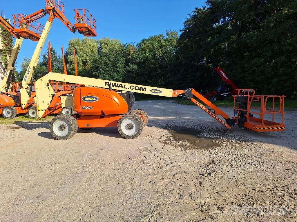 JLG 600AJ Zglobne dvižne ploščadi