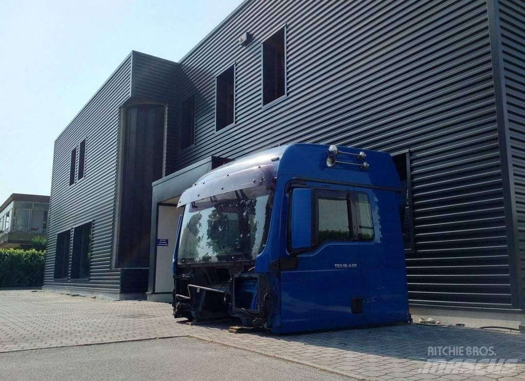 MAN TGX XLX EURO 5 Kabine in notranjost