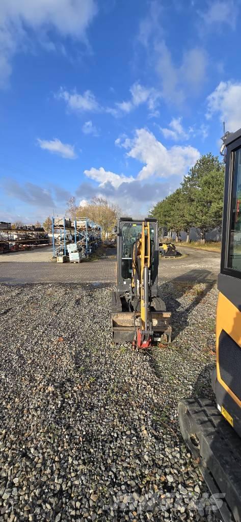 CASE CX 19 D Mini bagri <7t