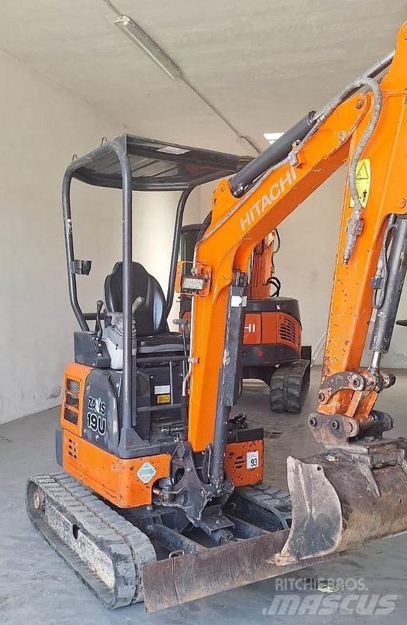 Hitachi ZX19U Mini bagri <7t