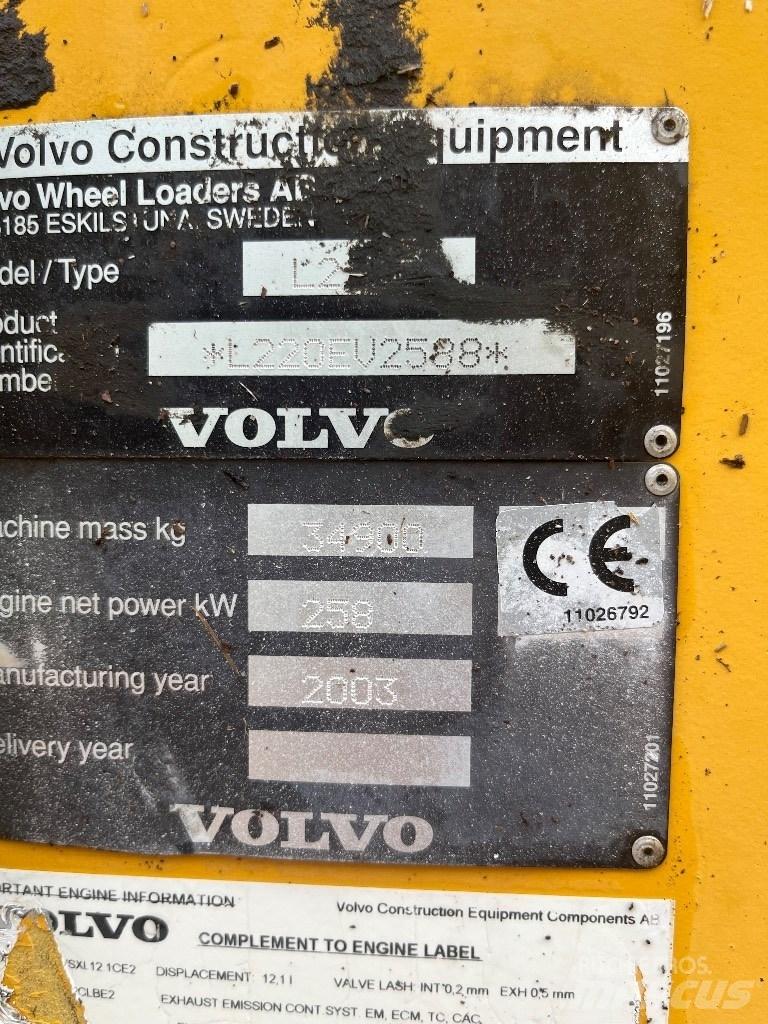Volvo L 220 E Kolesni nakladalci