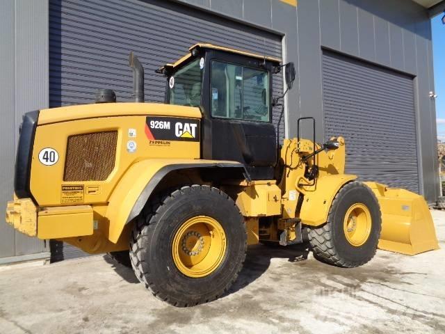 CAT 926M Kolesni nakladalci
