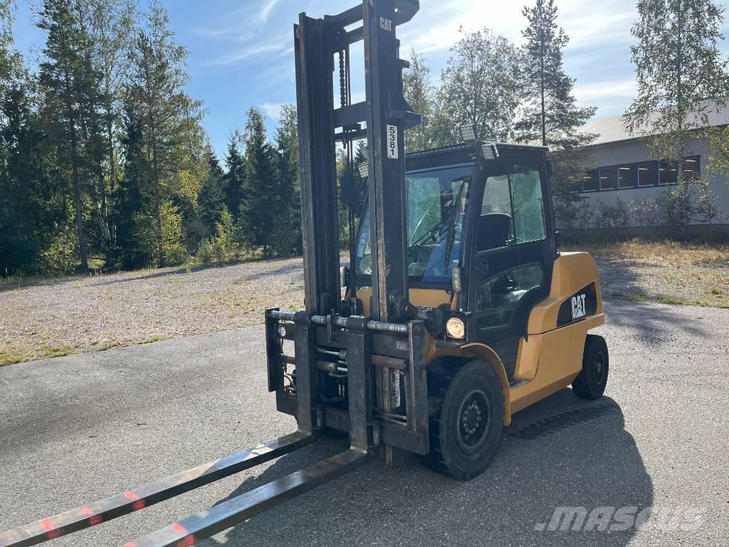 CAT DP50nt Dizelski viličarji