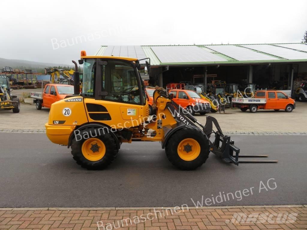 Volvo L 25 F Kolesni nakladalci