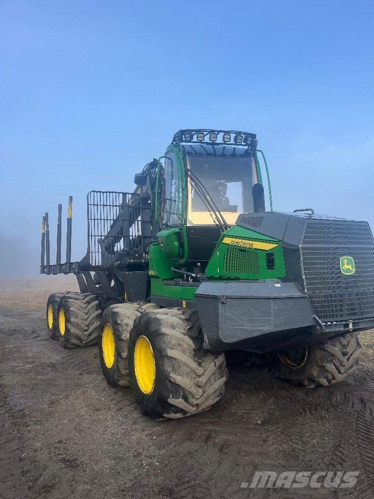 John Deere 910G Forwarderji