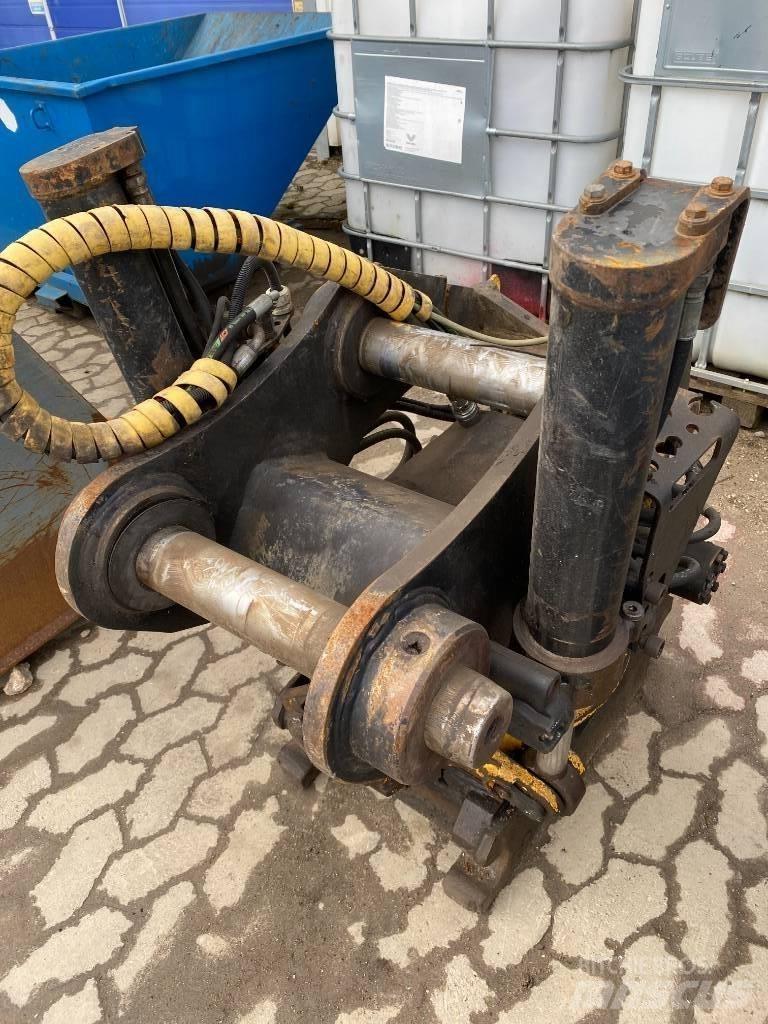 Engcon EC20 SS9 Žlice