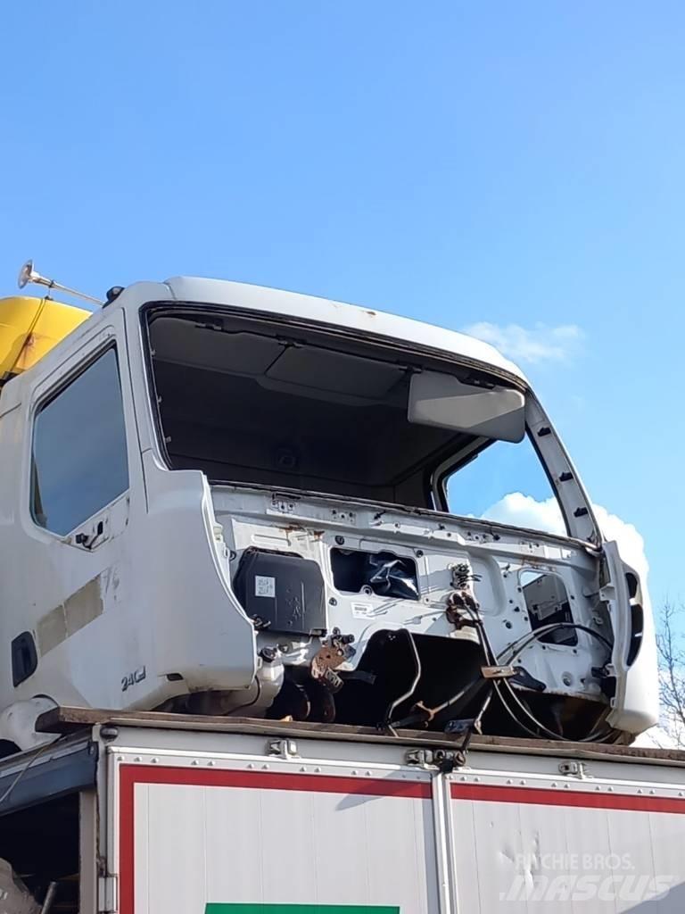 Renault Midlum 240 Kabine in notranjost