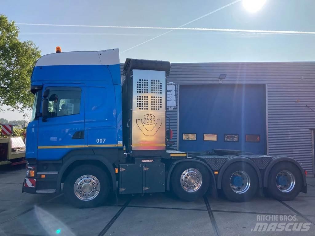 Scania R730 V8 8x4 Vlačilci