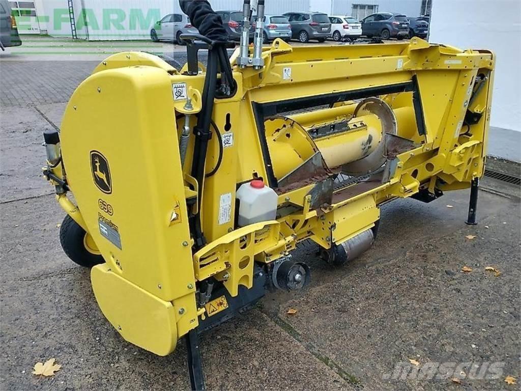 John Deere 8600 Stroji za krmo na lastni pogon