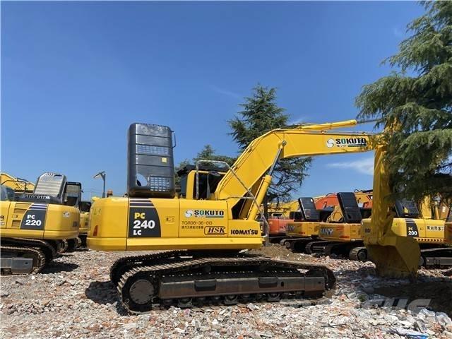Komatsu PC 240-8 Bagri goseničarji