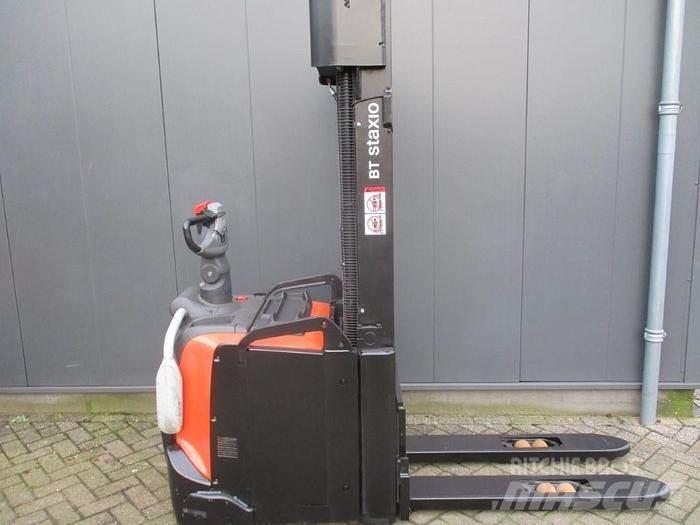 BT SPE 140L Ročni električni viličar
