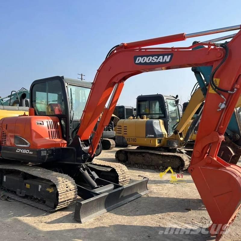 Doosan DX 60-9 C Bagri goseničarji