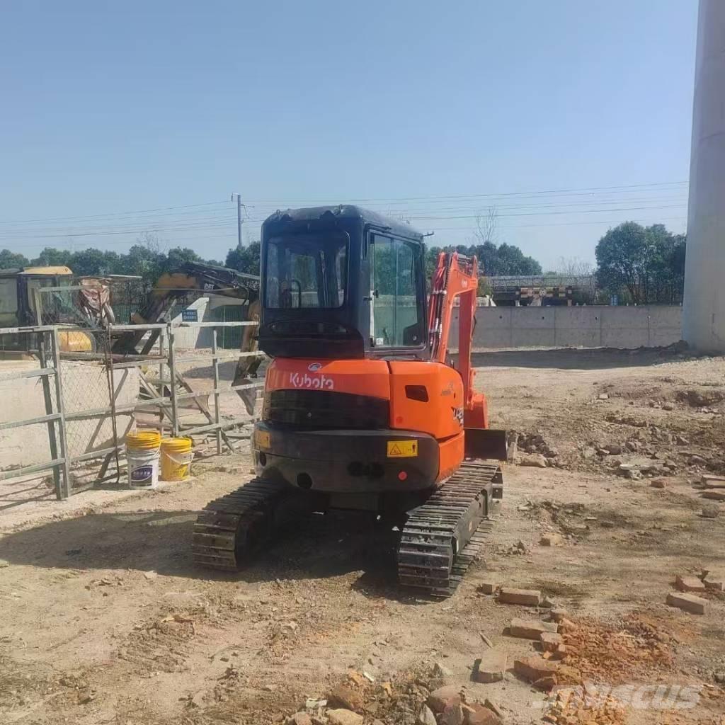 Kubota U 27 Mini bagri <7t
