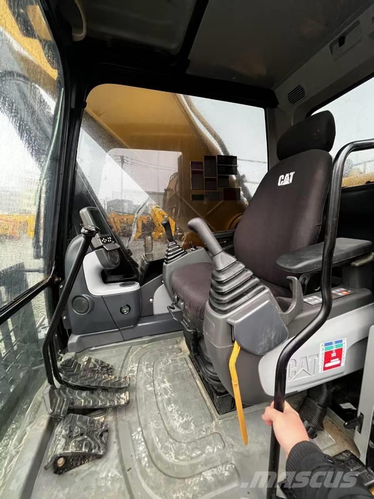 CAT 349 D2 Bagri goseničarji