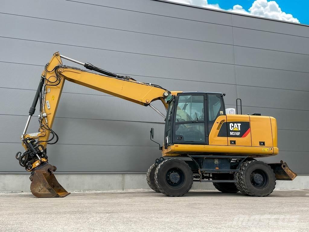CAT M316F Bagri na kolesih