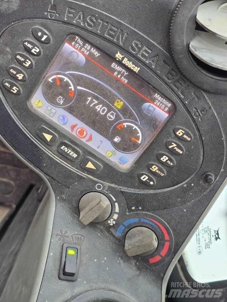 Bobcat E 50 Mini bagri <7t