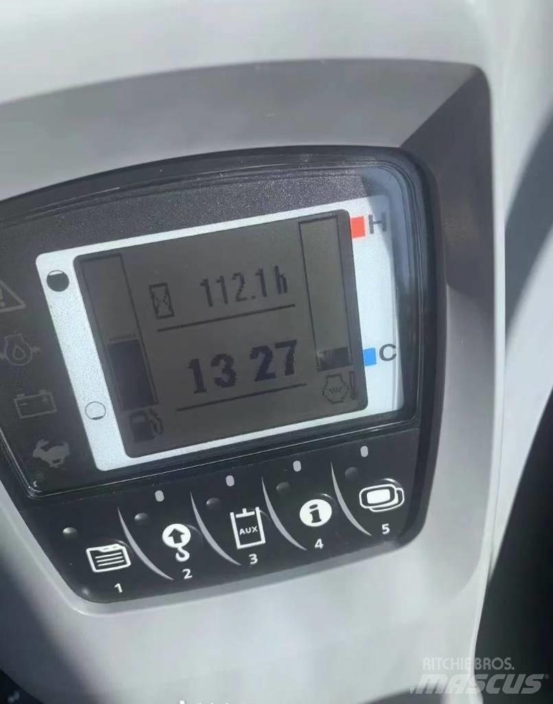 Kubota 163 Bagri goseničarji