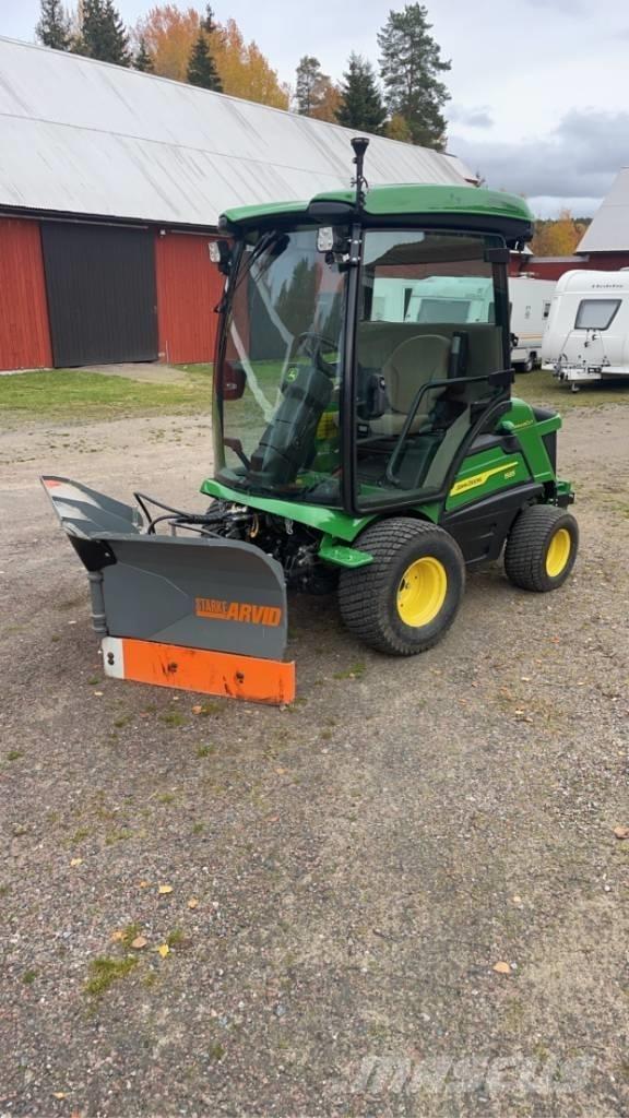 John Deere 1585 Vrtni traktor kosilnice