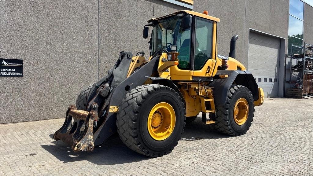 Volvo BM L 90 G Kolesni nakladalci