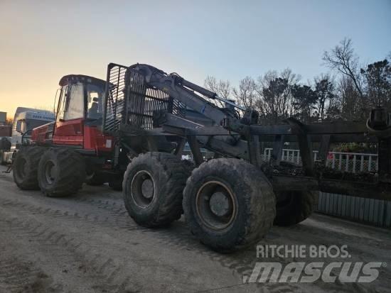 Komatsu 895 Forwarderji