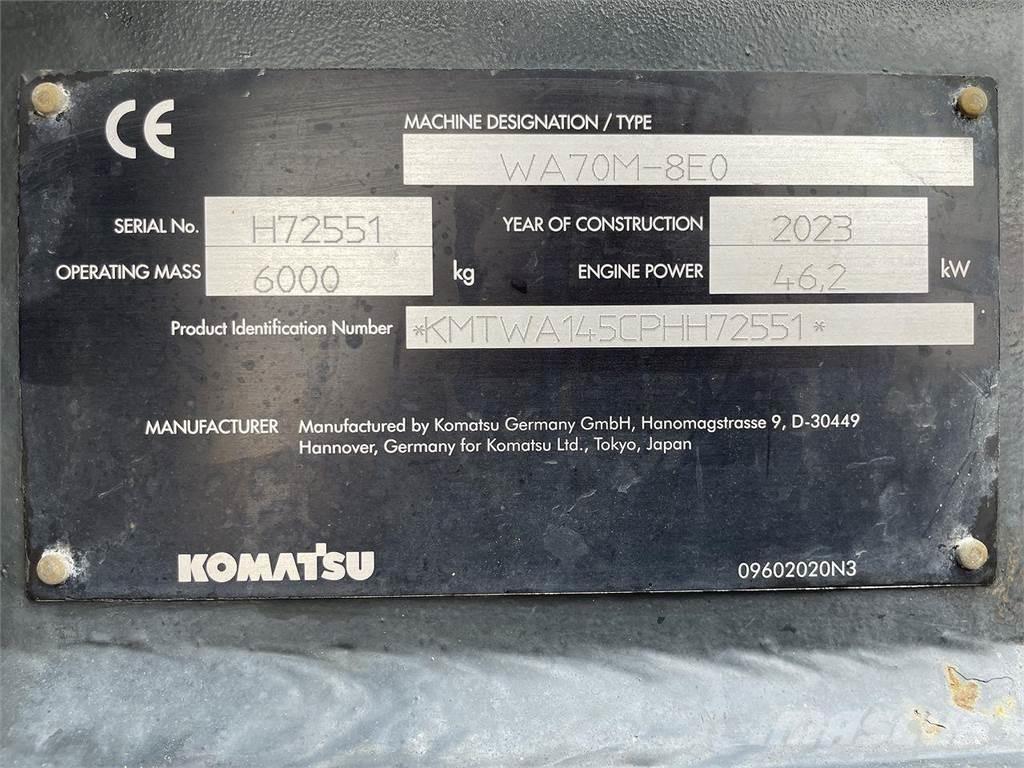 Komatsu WA70M-8EO Večnamenski nakladalci