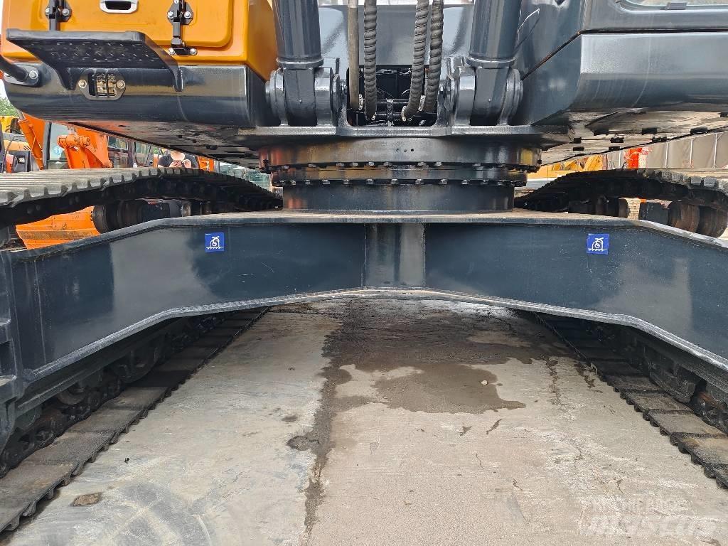 Hyundai R350Lvs Bagri goseničarji