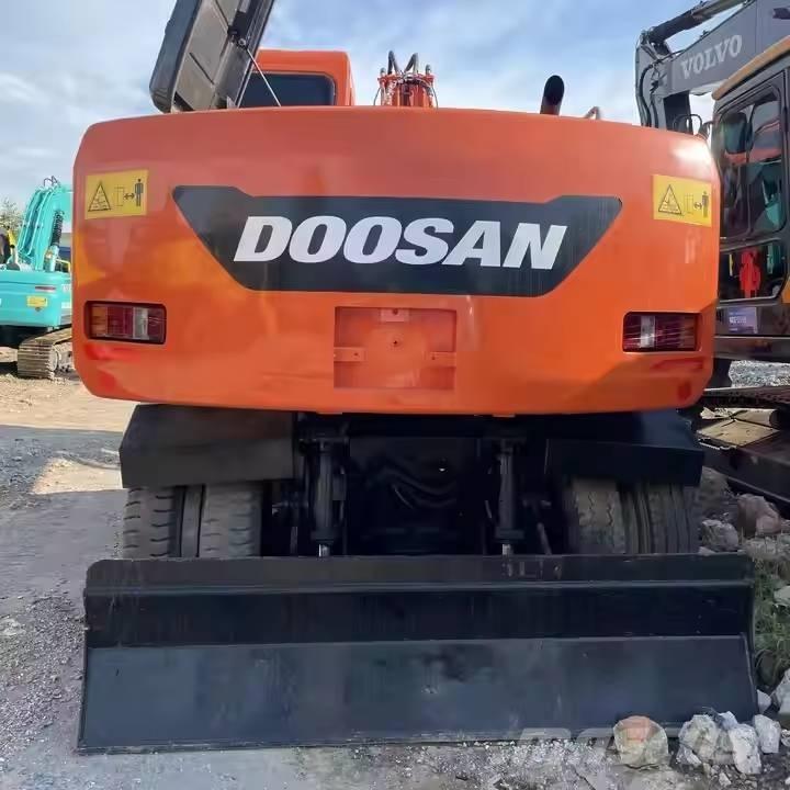 Doosan DX150W-9C Bagri na kolesih