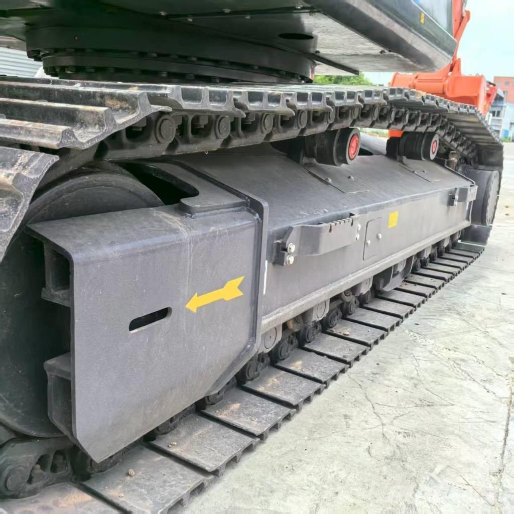 Hitachi ZX 350 HG Bagri goseničarji