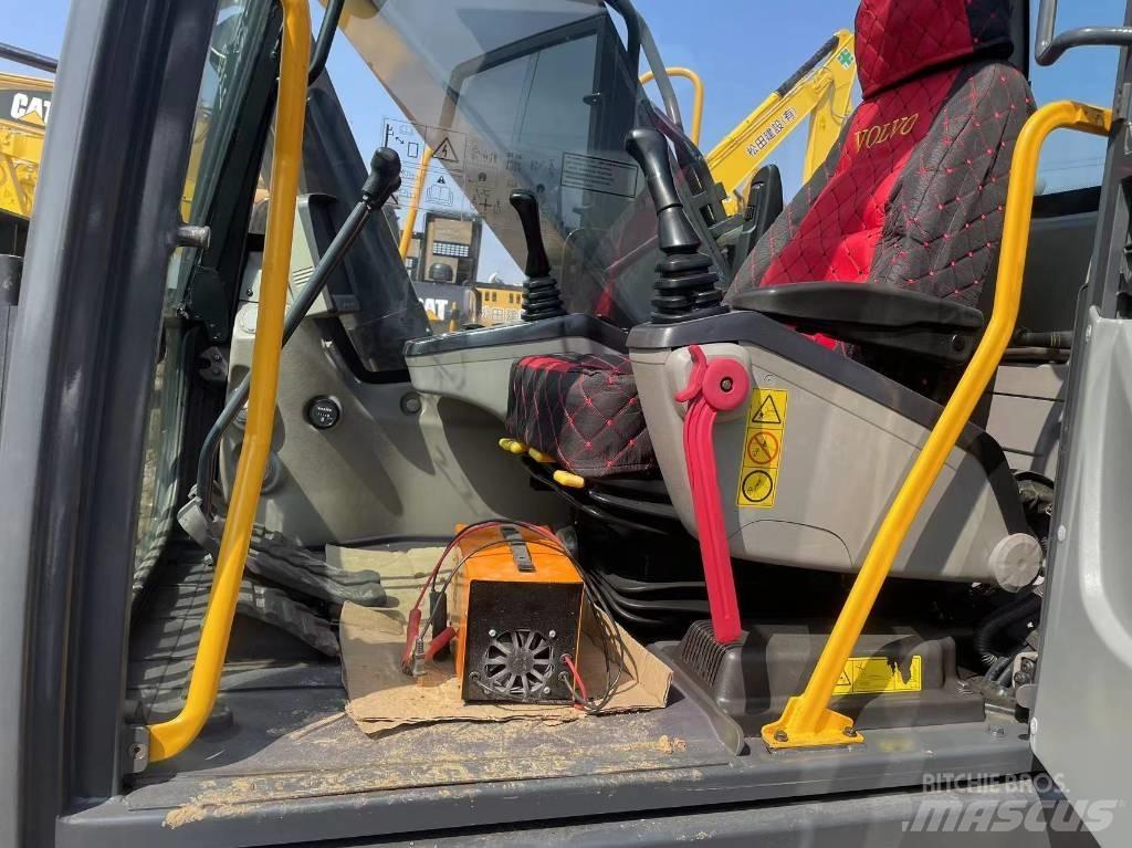 Volvo EC 220 Bagri goseničarji