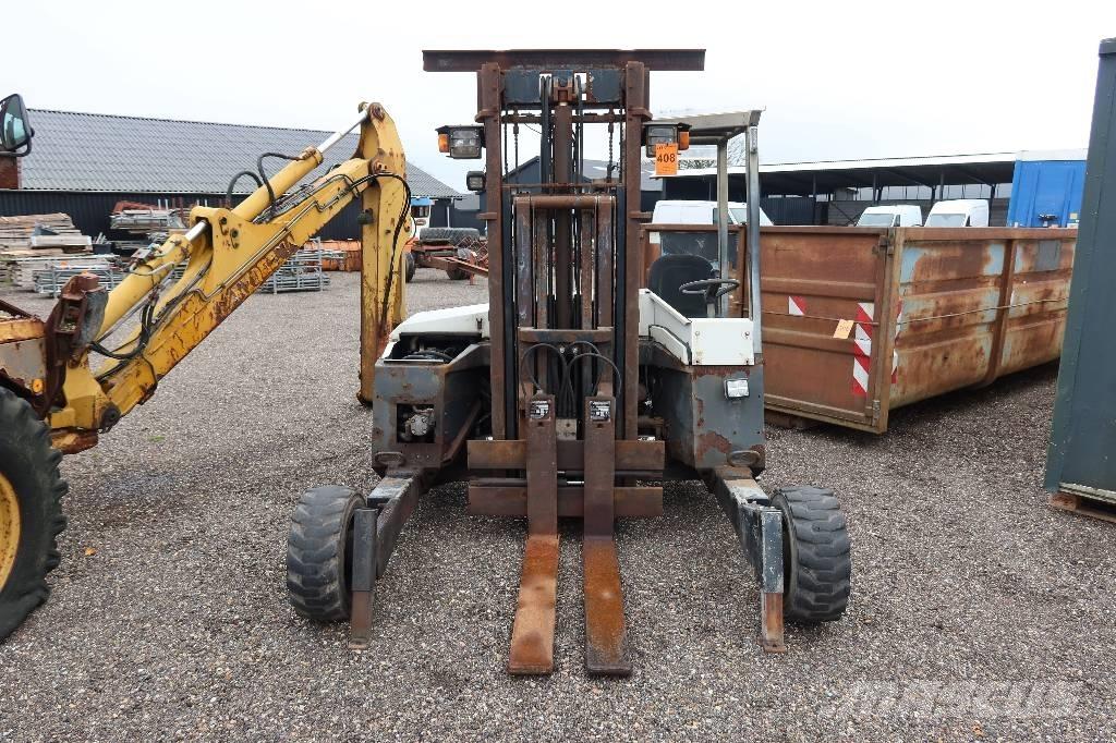 TCM TKL 3 x 3-M Mobilni viličarji