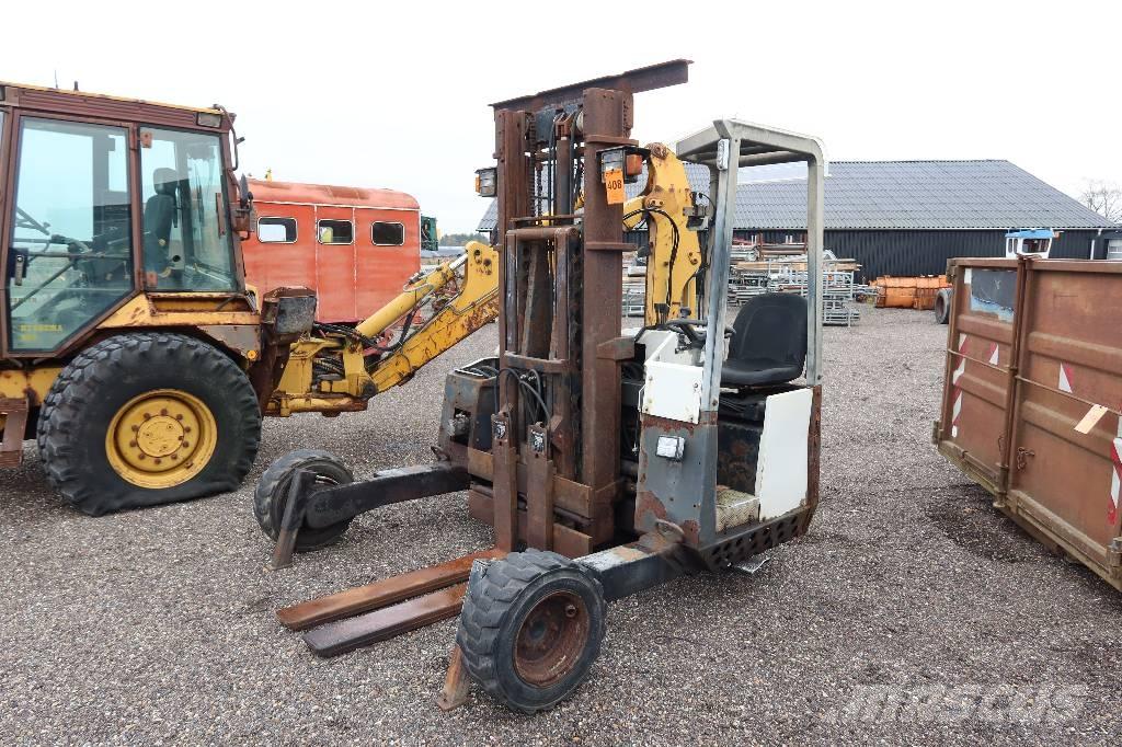 TCM TKL 3 x 3-M Mobilni viličarji