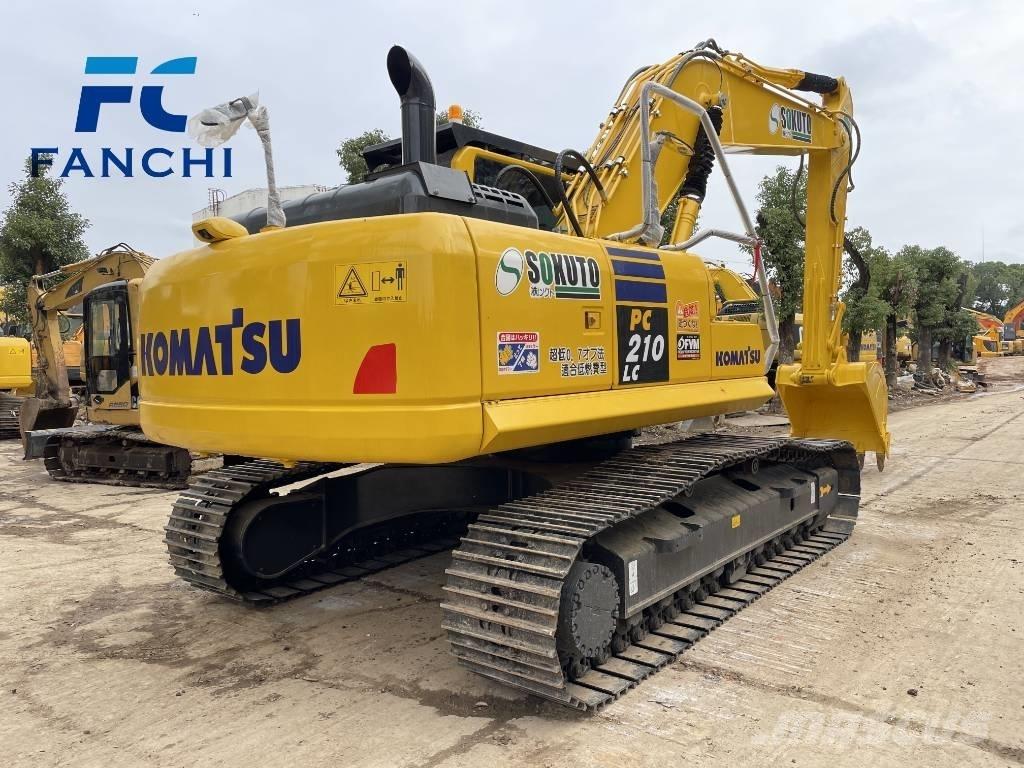 Komatsu PC210 Bagri goseničarji