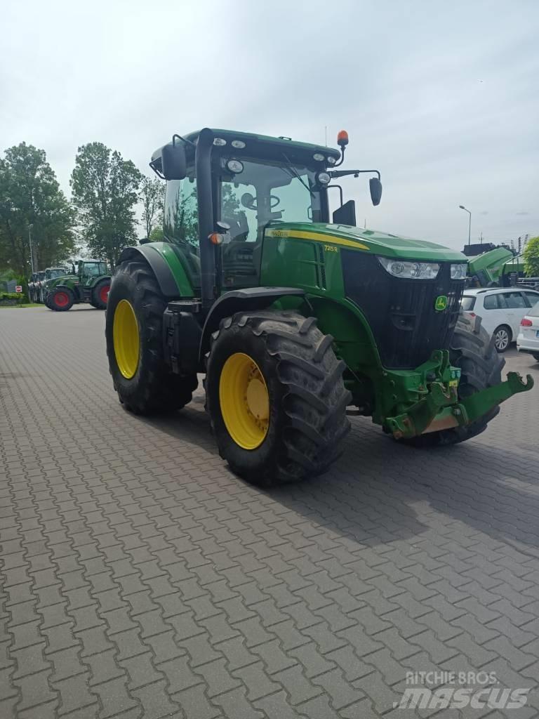 John Deere 7215 R Traktorji