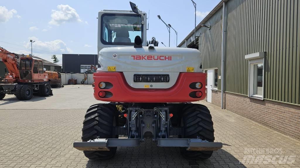 Takeuchi TB295W Bagri na kolesih