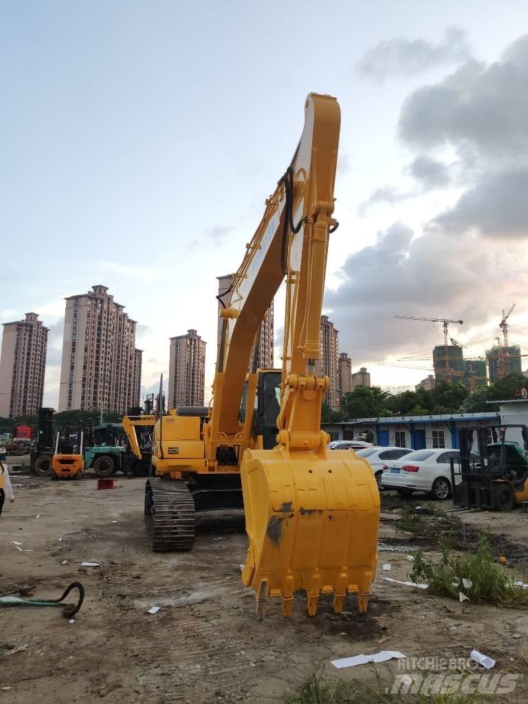 Komatsu PC 200-7 Midi bagri 7t – 12t