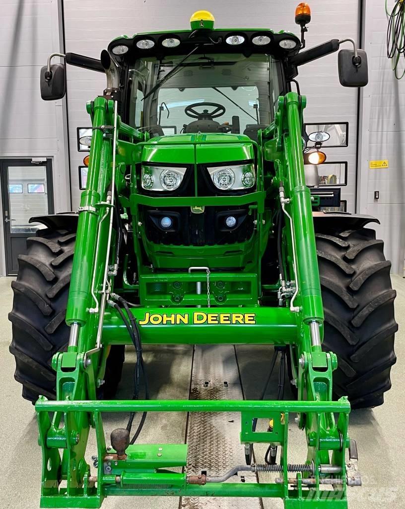 John Deere 6125 R Traktorji