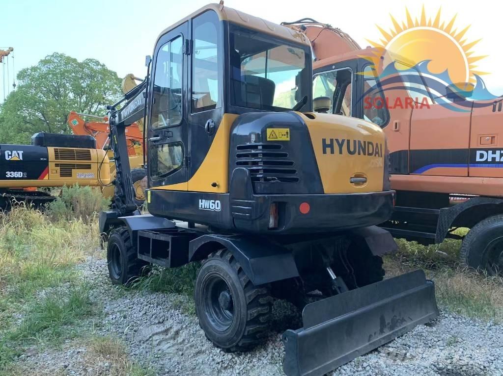 Hyundai R60W HW Bagri na kolesih