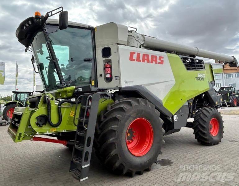 CLAAS TRION 660 Kombajni