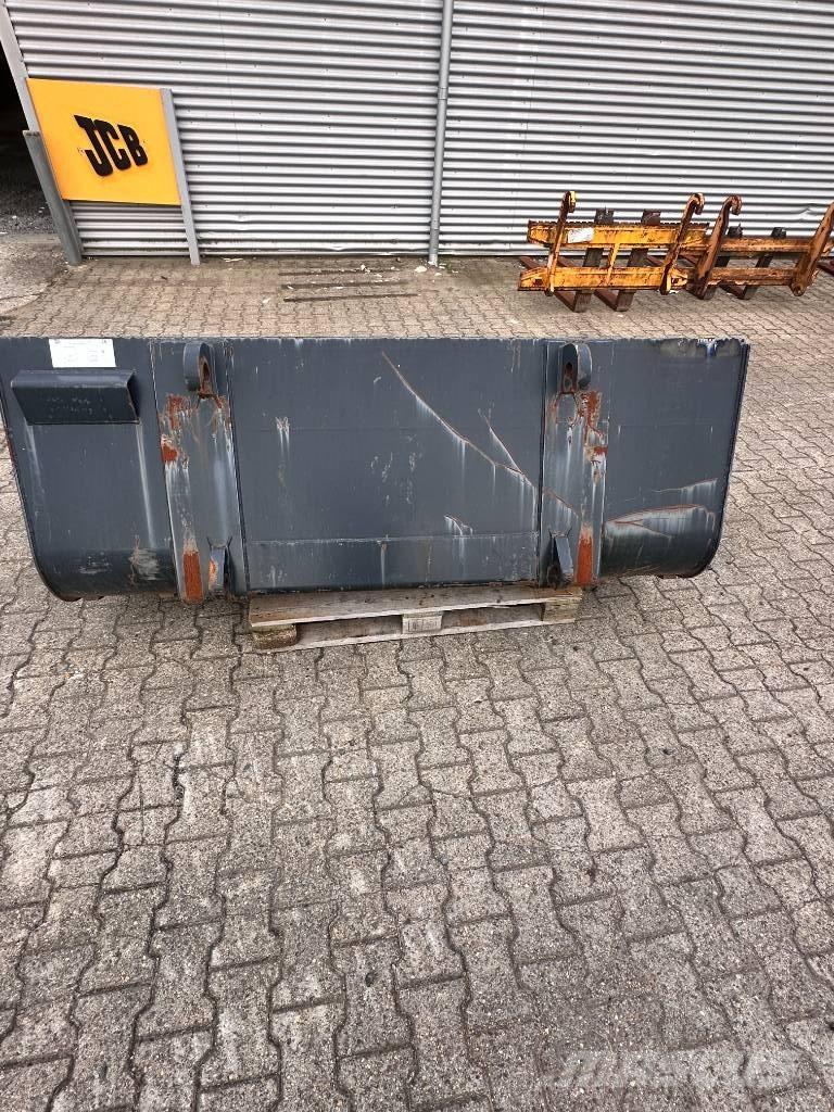 JCB Læsseskovl - 226cm Žlice