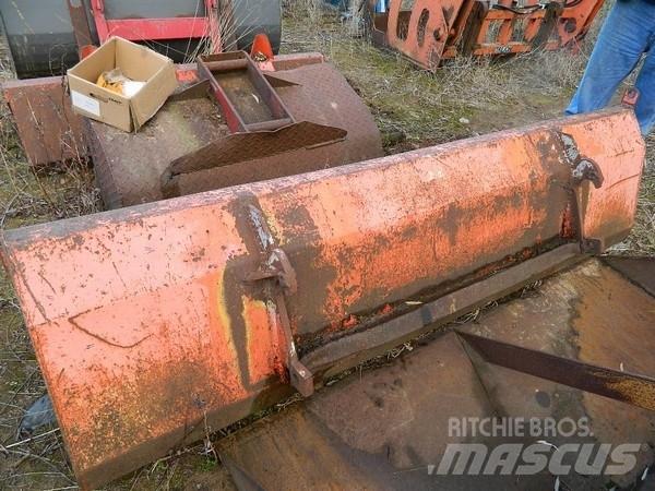  Kauss 230 Drugi priključki za nakladanje in kopanje