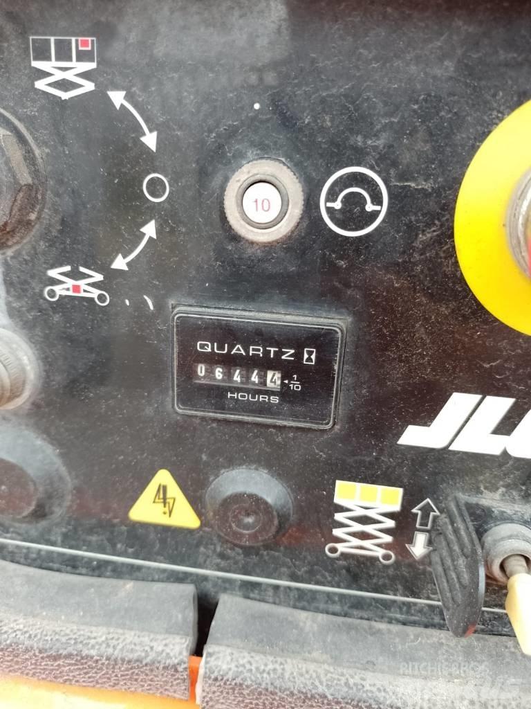 JLG 4069 LE Škarjaste dvižne ploščadi