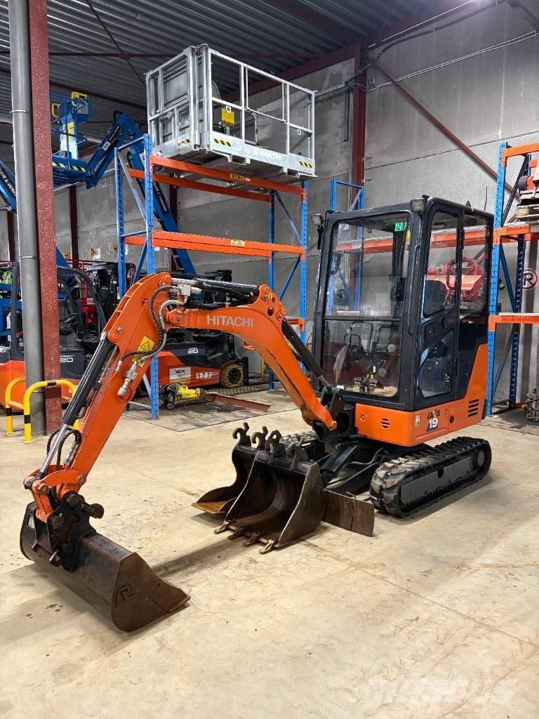 Hitachi ZX 19-6 Mini bagri <7t
