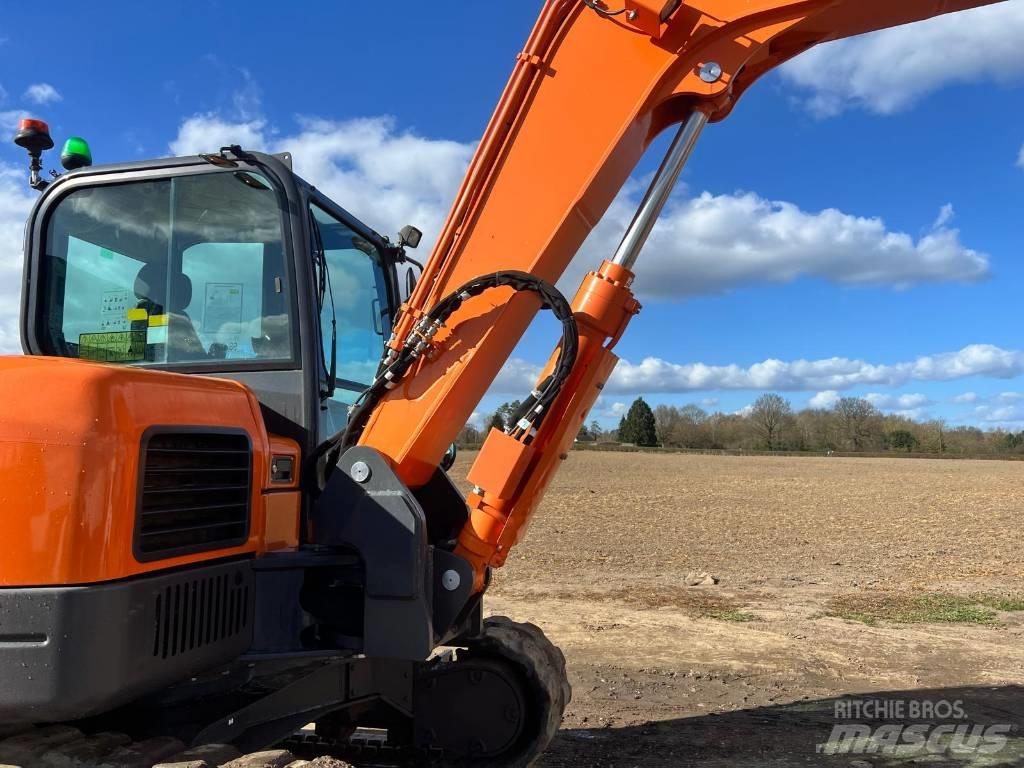 Doosan DX 85 R Midi bagri 7t – 12t
