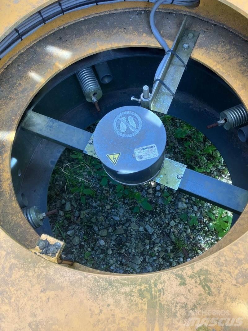 Liebherr 34K Stolpni žerjavi