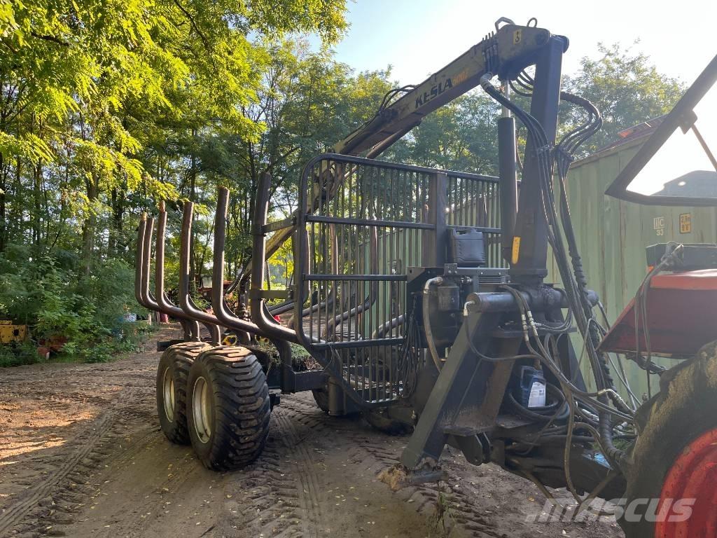 Kesla 122HD Gozdarske prikolice
