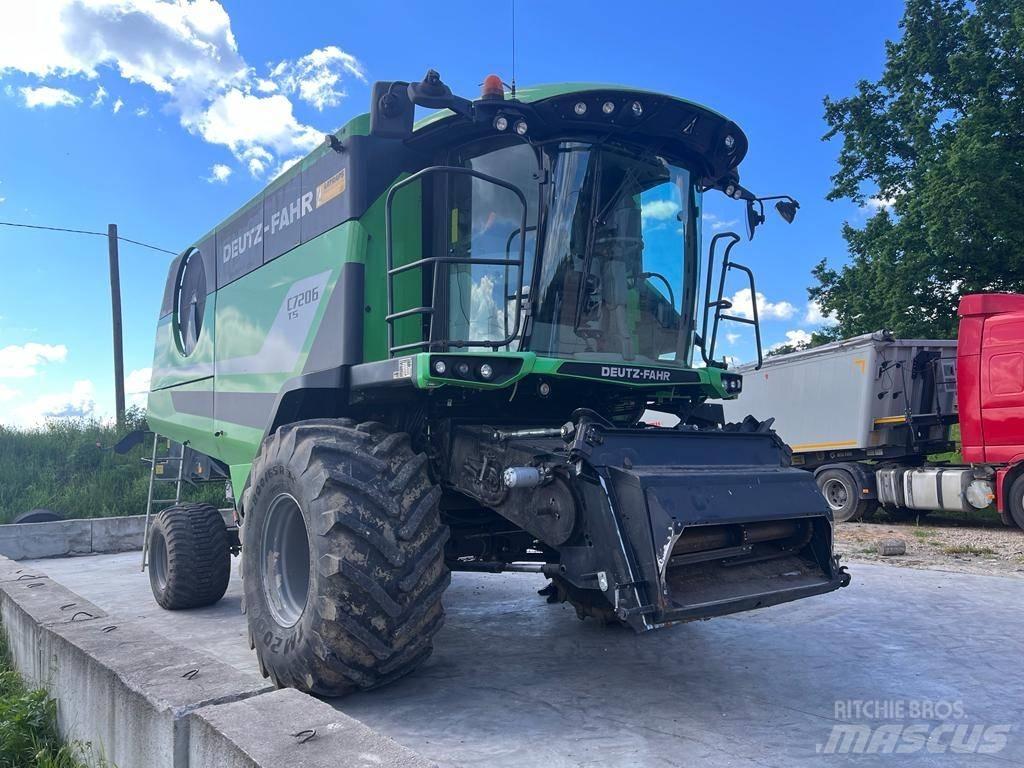 Deutz-Fahr C 7206 TS Kombajni
