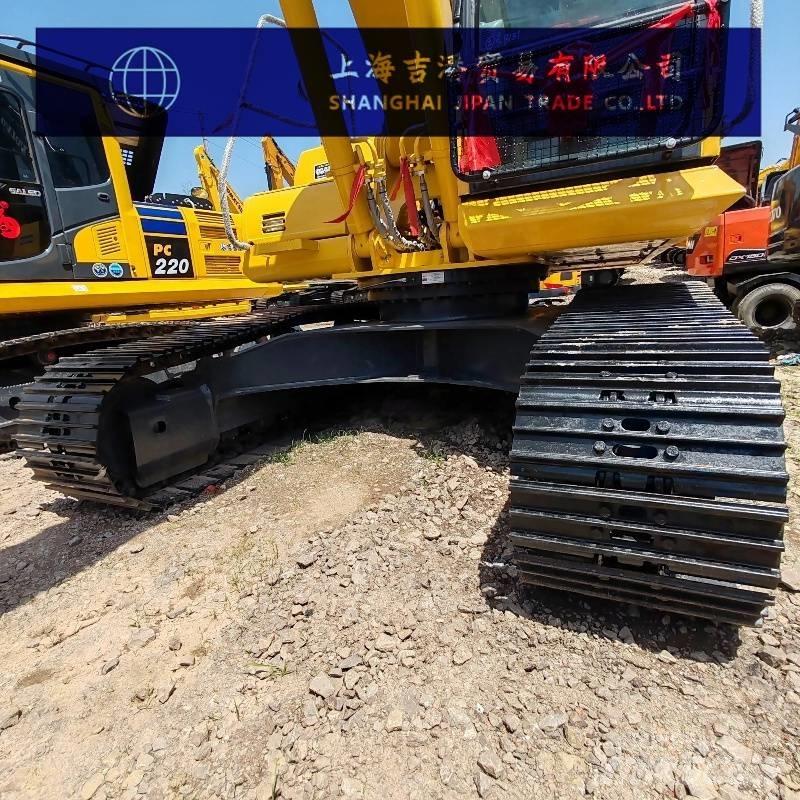 Komatsu PC 220 Bagri goseničarji