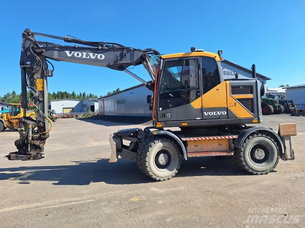 Volvo EWR 150 E Bagri na kolesih