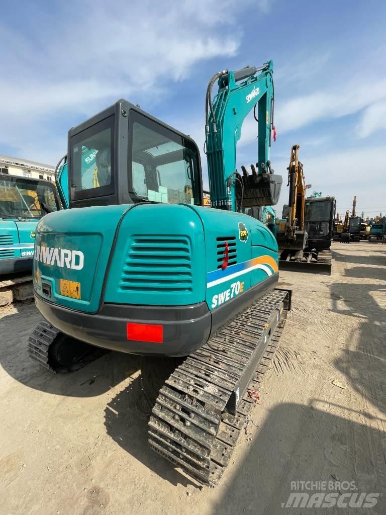 Sunward SWE 70 Midi bagri 7t – 12t