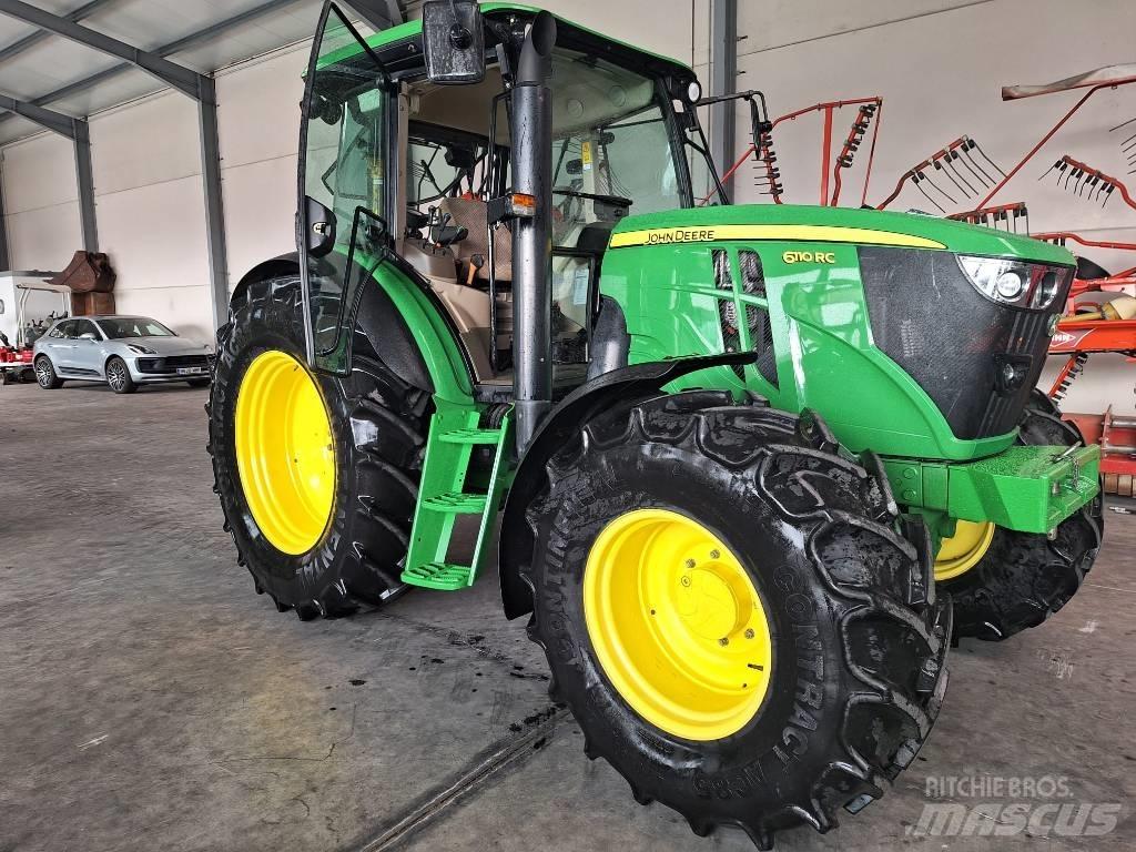 John Deere 6110 RC Traktorji